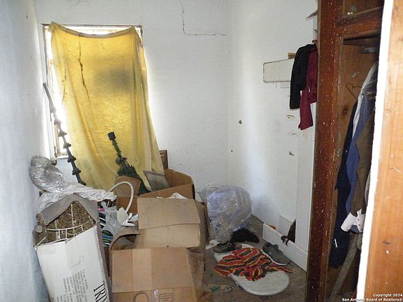 2nd image of 11465 NEY AVE