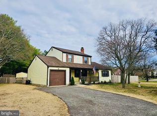 110 Village Cir, Sicklerville, NJ 08081
