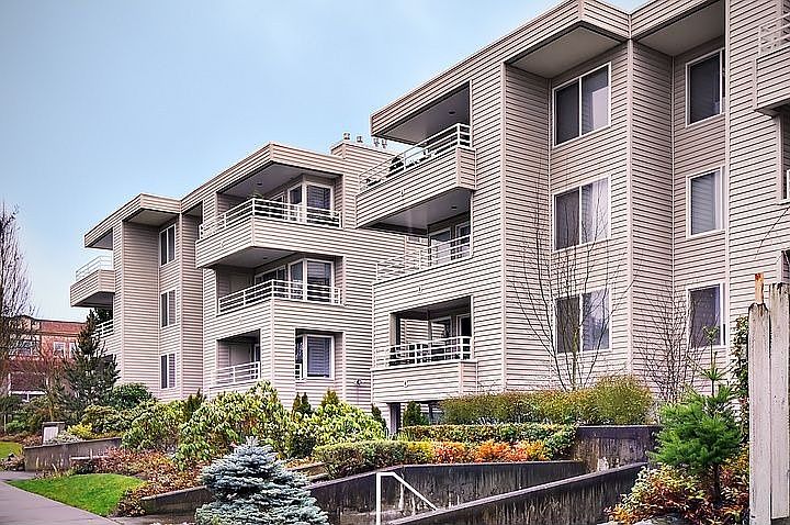 Admiral Condo