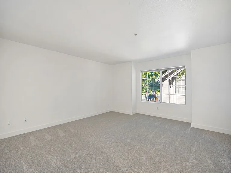 Kent Place — Photo 13