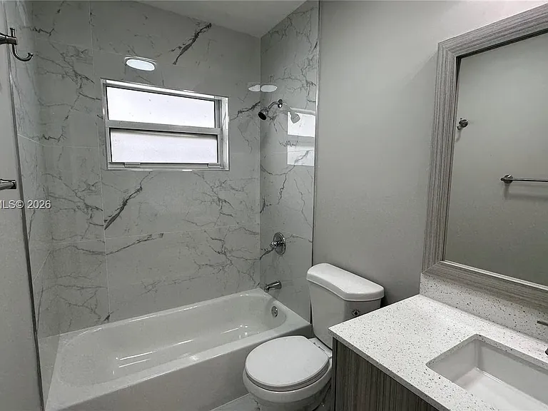 4101 NW 30th Ter #4 — Photo 11