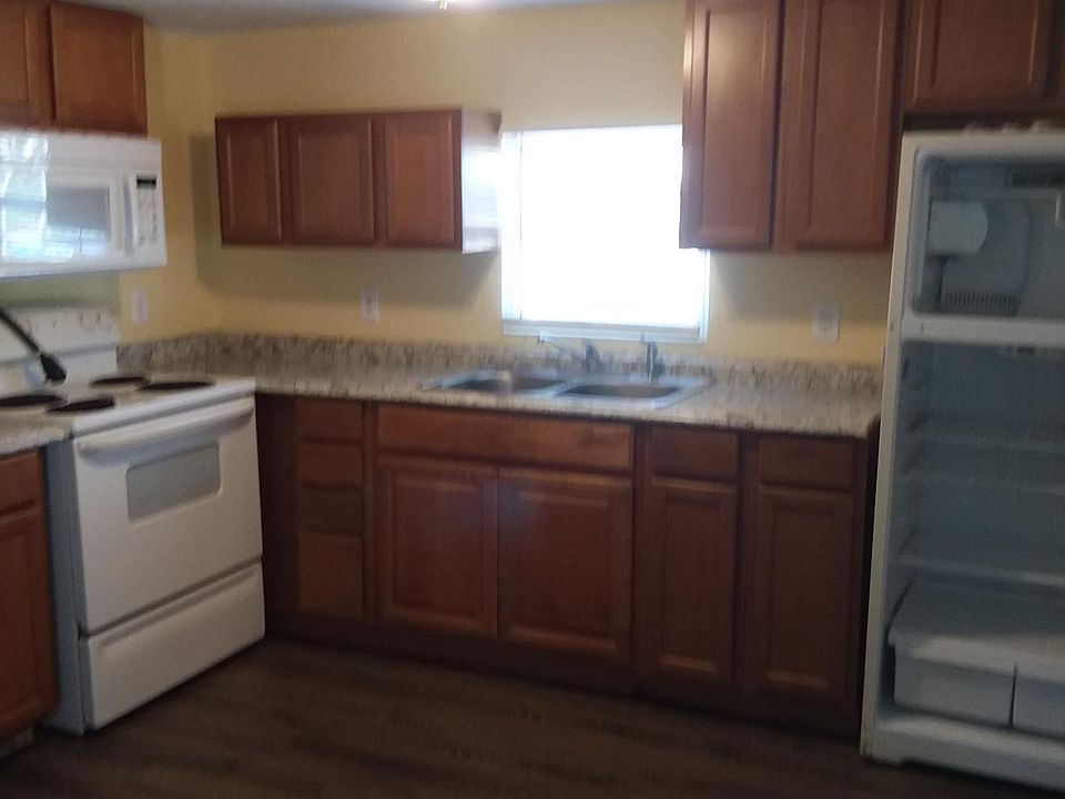 1st image of 6919 Blue Bonnet Dr