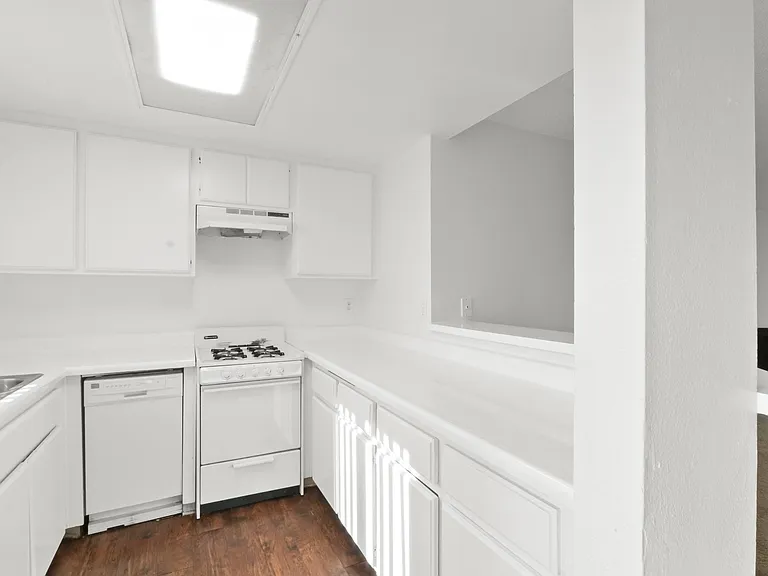 2315 Earl Avenue — Photo 26