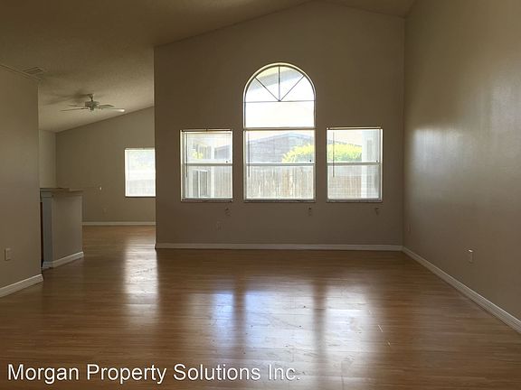 5th image of 12755 Maribou Cir