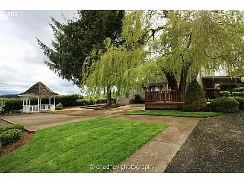 9957 SE 222nd Dr photo 1
