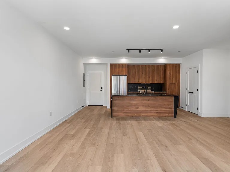 1801 N 2nd St #204 — Photo 3