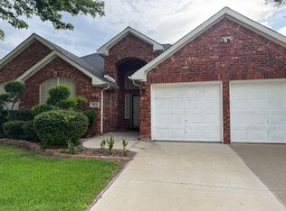 6922 Field Lark Dr, Arlington, TX 76002