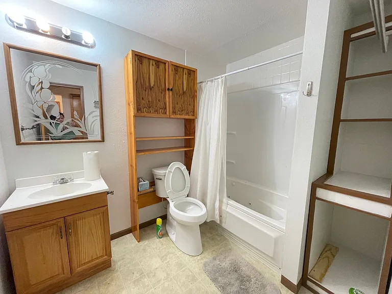 3253 S Palisades Dr — Photo 4
