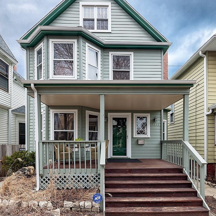 1st image of 1414 W Hood Ave