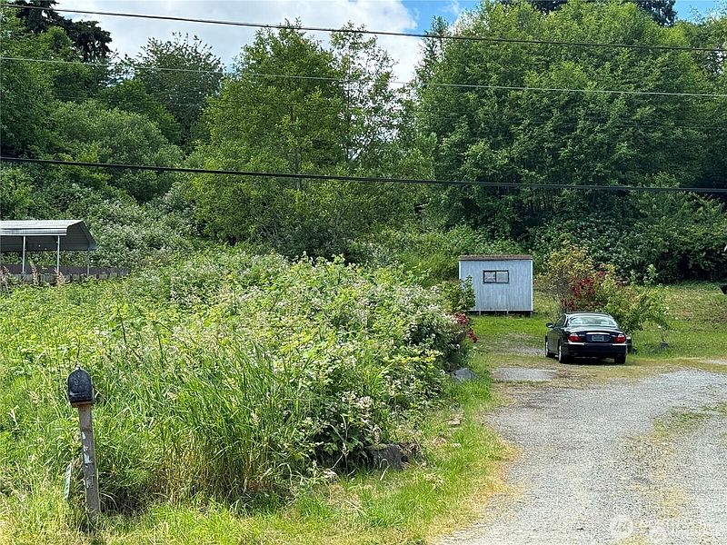4th image of 14253 Macadam Road S