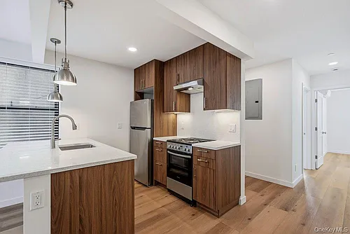 6247 60th St #3 Photo 1