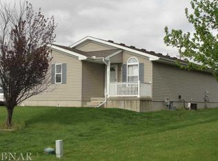 825 Yoder Ln, Danvers, IL 61732