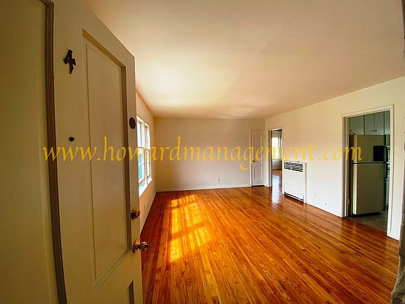 3rd image of 11941-11945 Washington Pl #11943-4