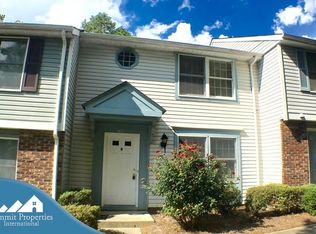 7304 Pebblestone Dr APT B, Charlotte, NC 28212
