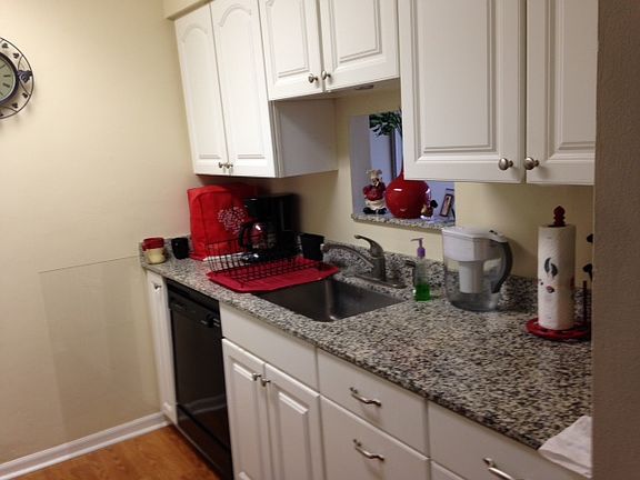5th image of 9125 Tudor Dr #D208