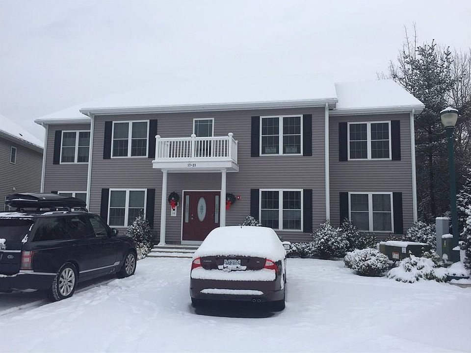 1st image of 17 Sonya Dr #17