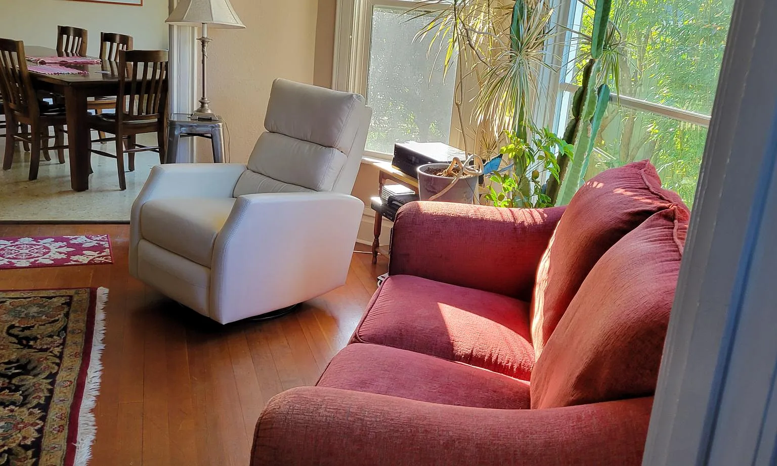 2312 Elizabeth St — Photo 4