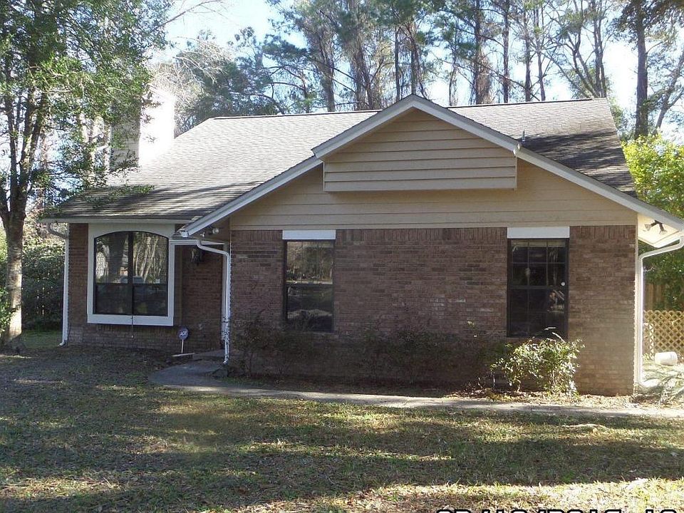 1st image of 2345 Oak Hammock Ln