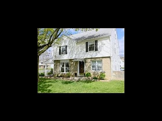 1st image of 168 Woodcliff Dr