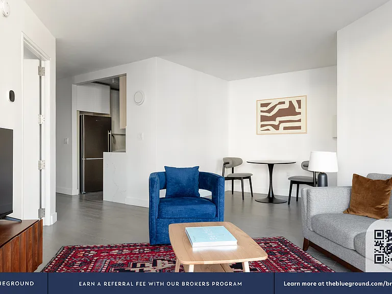 101 W End Ave #12S — Photo 4