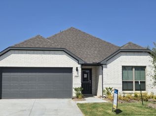 201 Bright Alcove Ct, Lavon, TX 75166