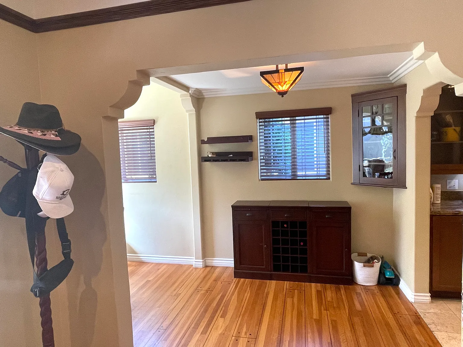 2 bed, 1.5 bath, 1080 sqft, $4,395 — Photo 4