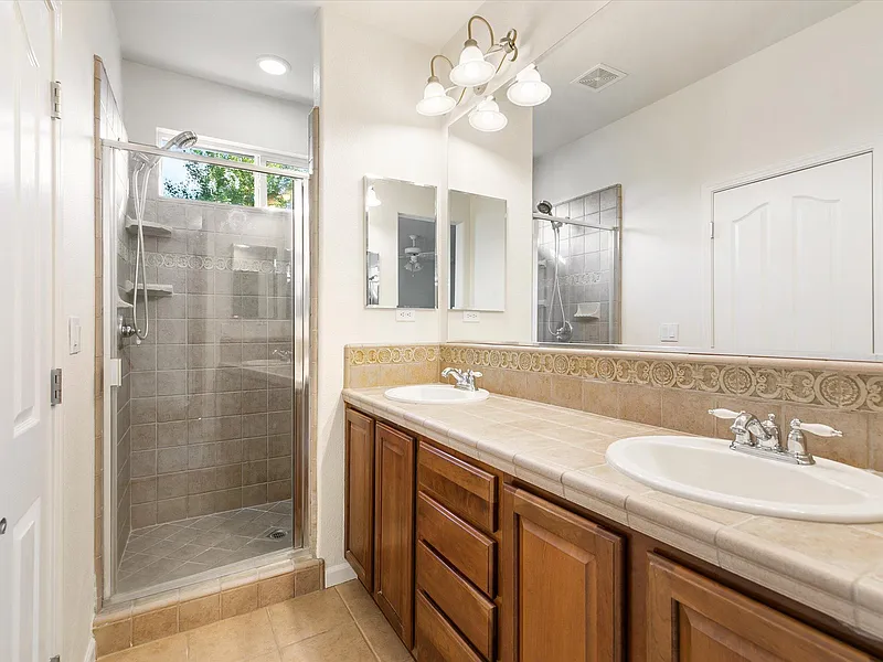 Thumbnail 17