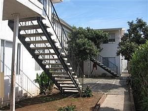1st image of 4627 33rd St APT 4