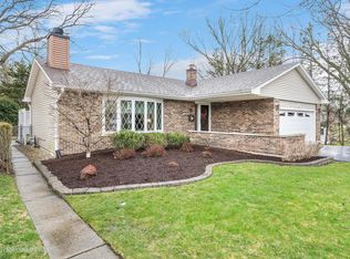 343 Martha Ct, Lombard, IL