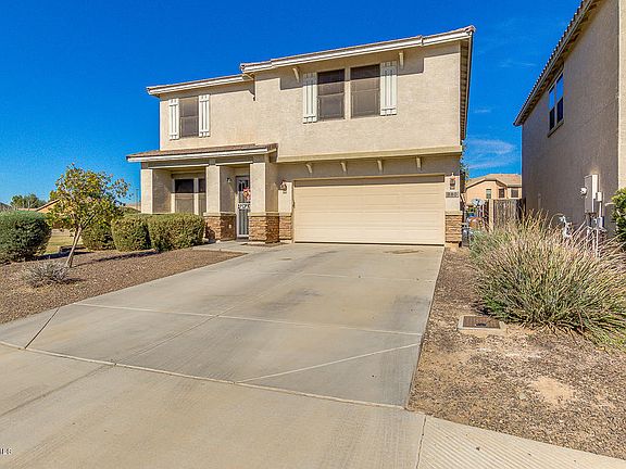 3rd image of 880 E Daniella Dr