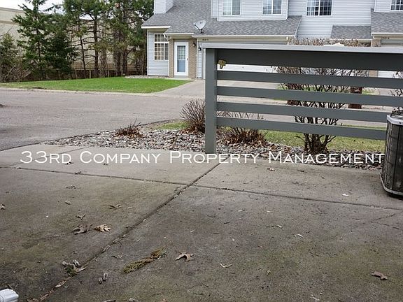 2nd image of 1830 Donegal Dr APT 4
