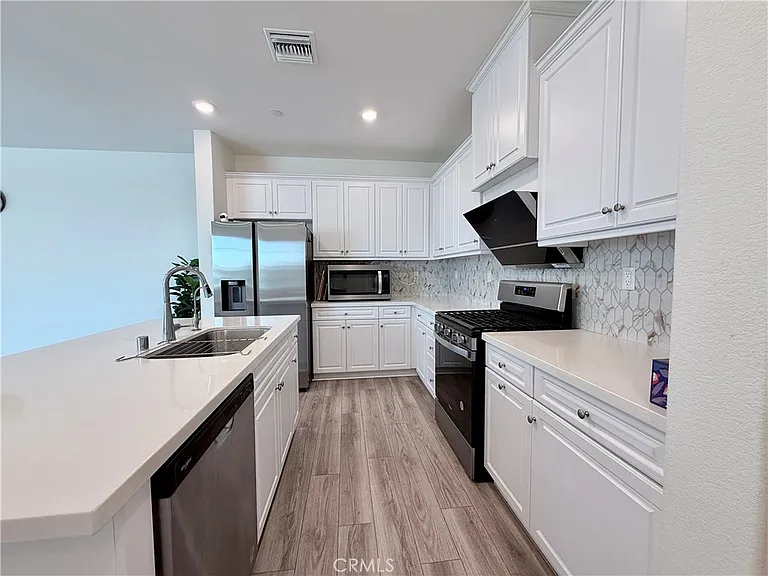 4116 E Coronado Privado — Photo 7