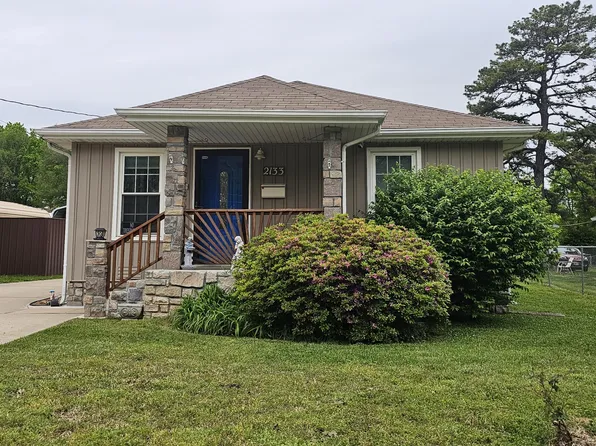 2133 N Nettleton Avenue, Springfield, MO 65803