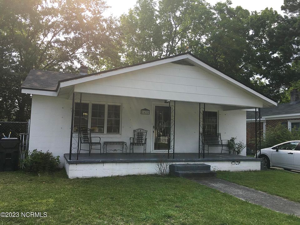 1st image of 2422 Jones Street