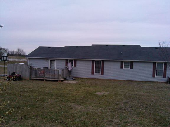 2nd image of 520 Sturgeon St