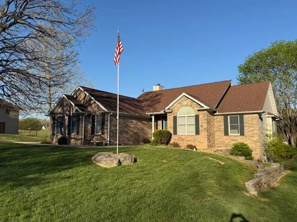 705 E Pamela Drive, West Plains, MO 65775
