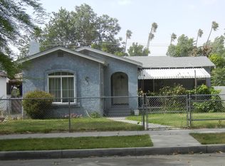 221 E Strother Ave, Fresno, CA 93706