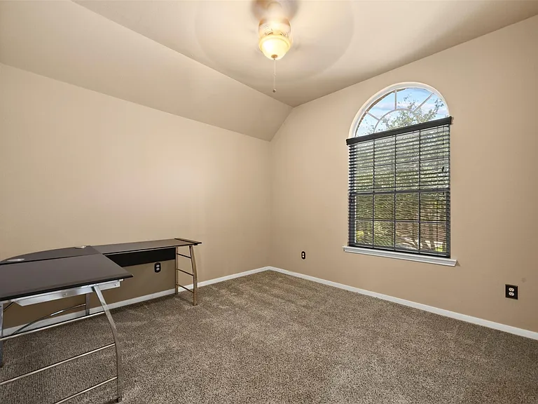 13938 Sawmill Run Ln — Photo 24