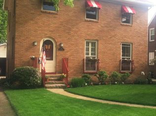 1112 Elmwood Rd, Bloomington, IL 61701