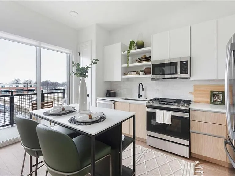 665 Auburn Ave NE #610 — Photo 11
