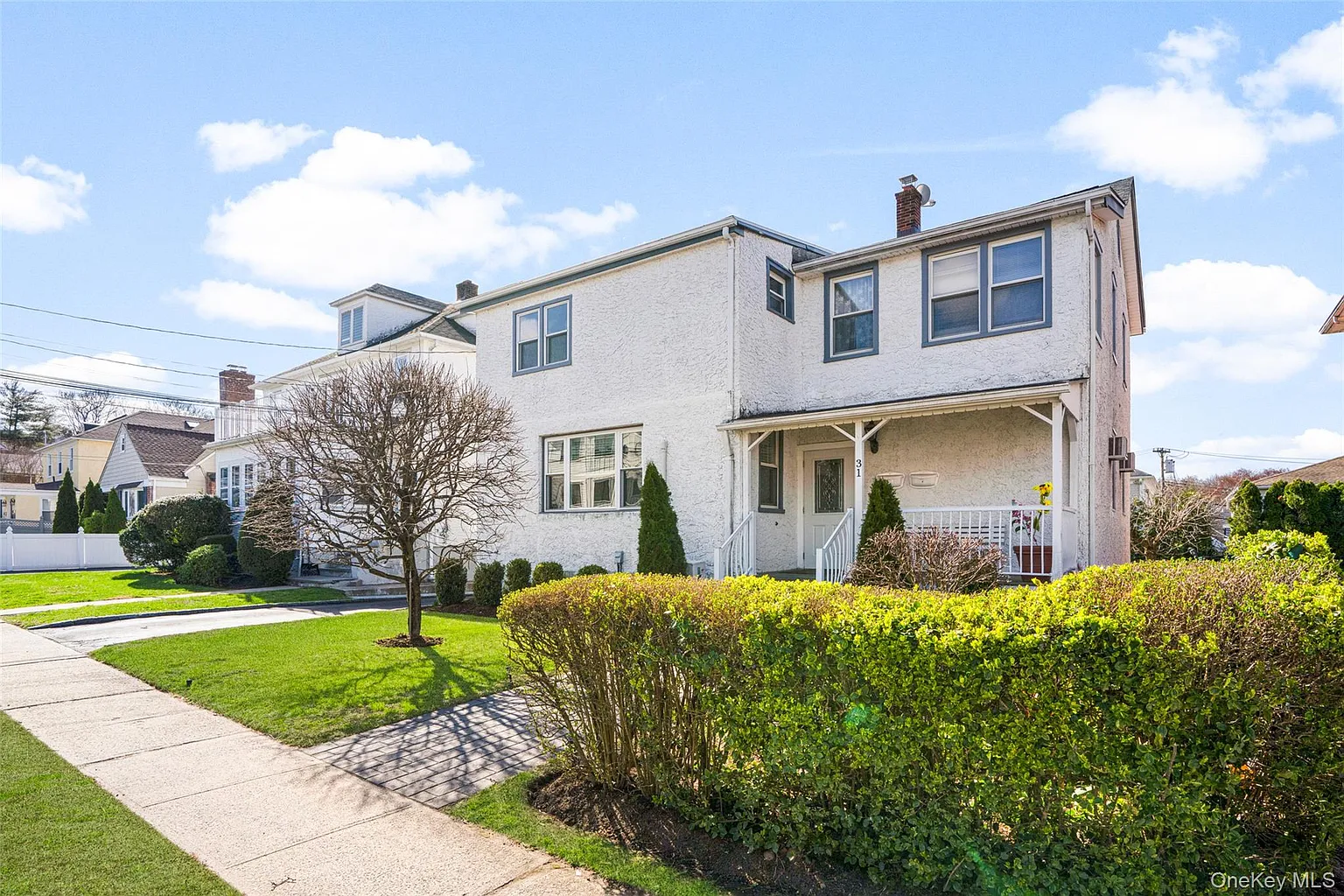 31 Elmwood Avenue photo 1