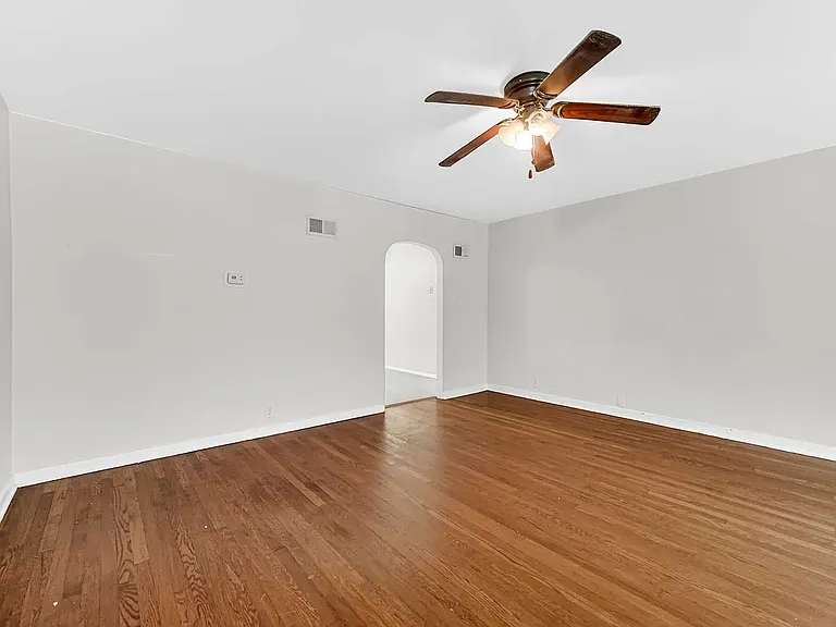 502 Peale St — Photo 8