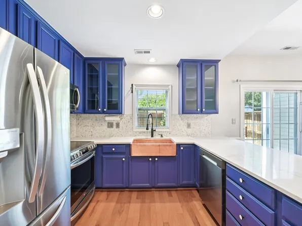 2101 Piney Brook Rd Unit 102, Raleigh, NC 27614