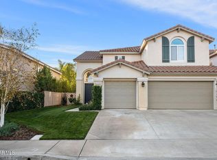 23719 Red Oak Ct, Newhall, CA 91321