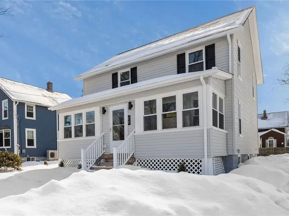 29 Ide Ave, East Providence, RI 02914