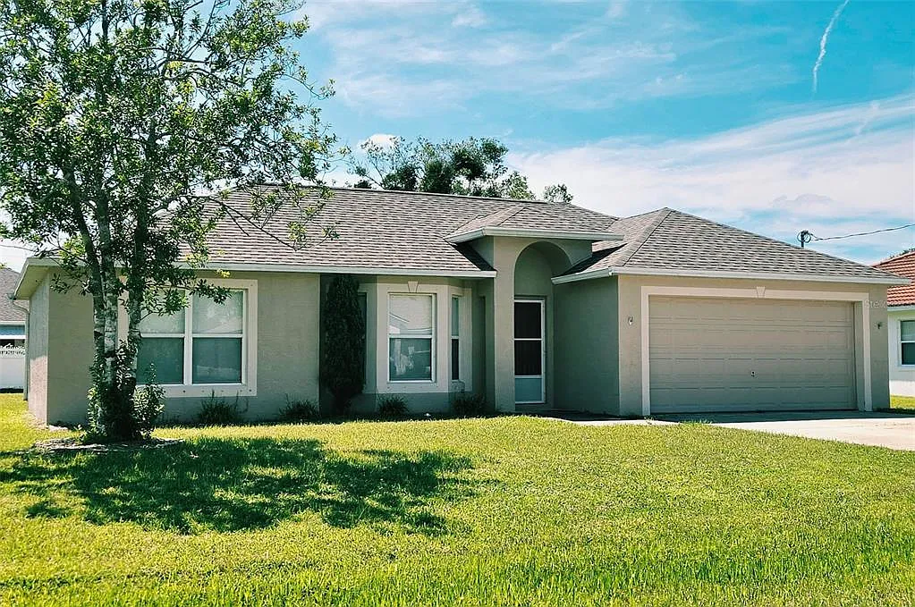 4 bed, 2.0 bath, 1730 sqft, $1,850 — Photo 2