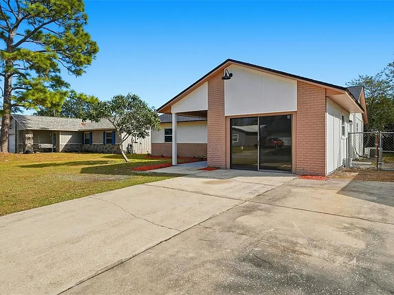 2843 Calico Ct — Photo 4