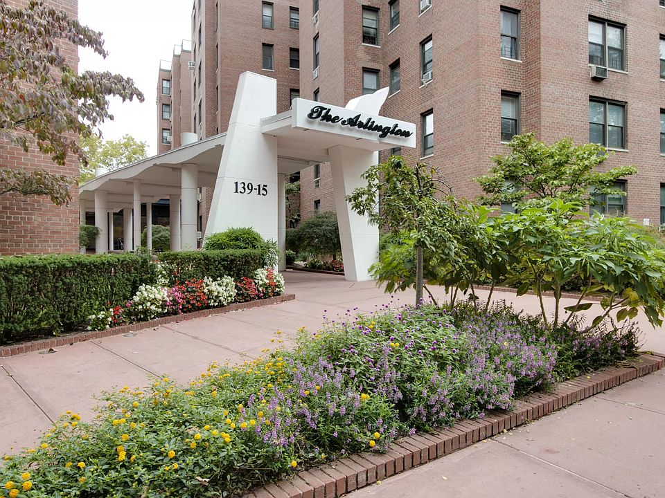 1st image of 139-15 83rd Ave #538