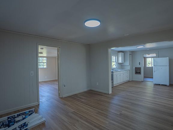 4th image of 151 Valley Point Dr