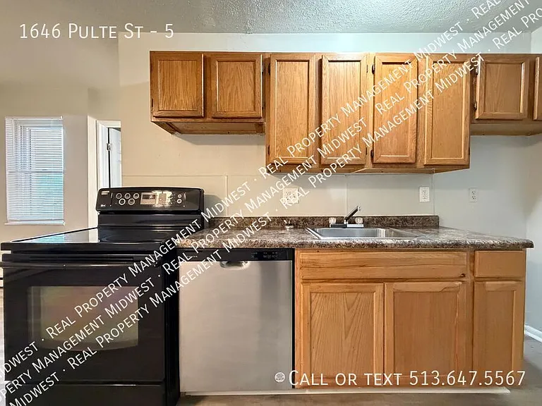 1646 Pulte St #5 — Photo 4